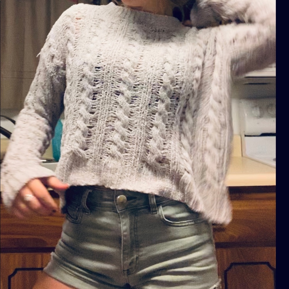 American Eagle Sweater